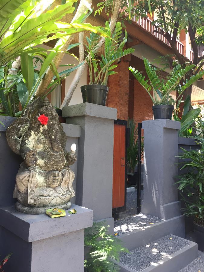 Appartement Mano House à Ubud Extérieur photo